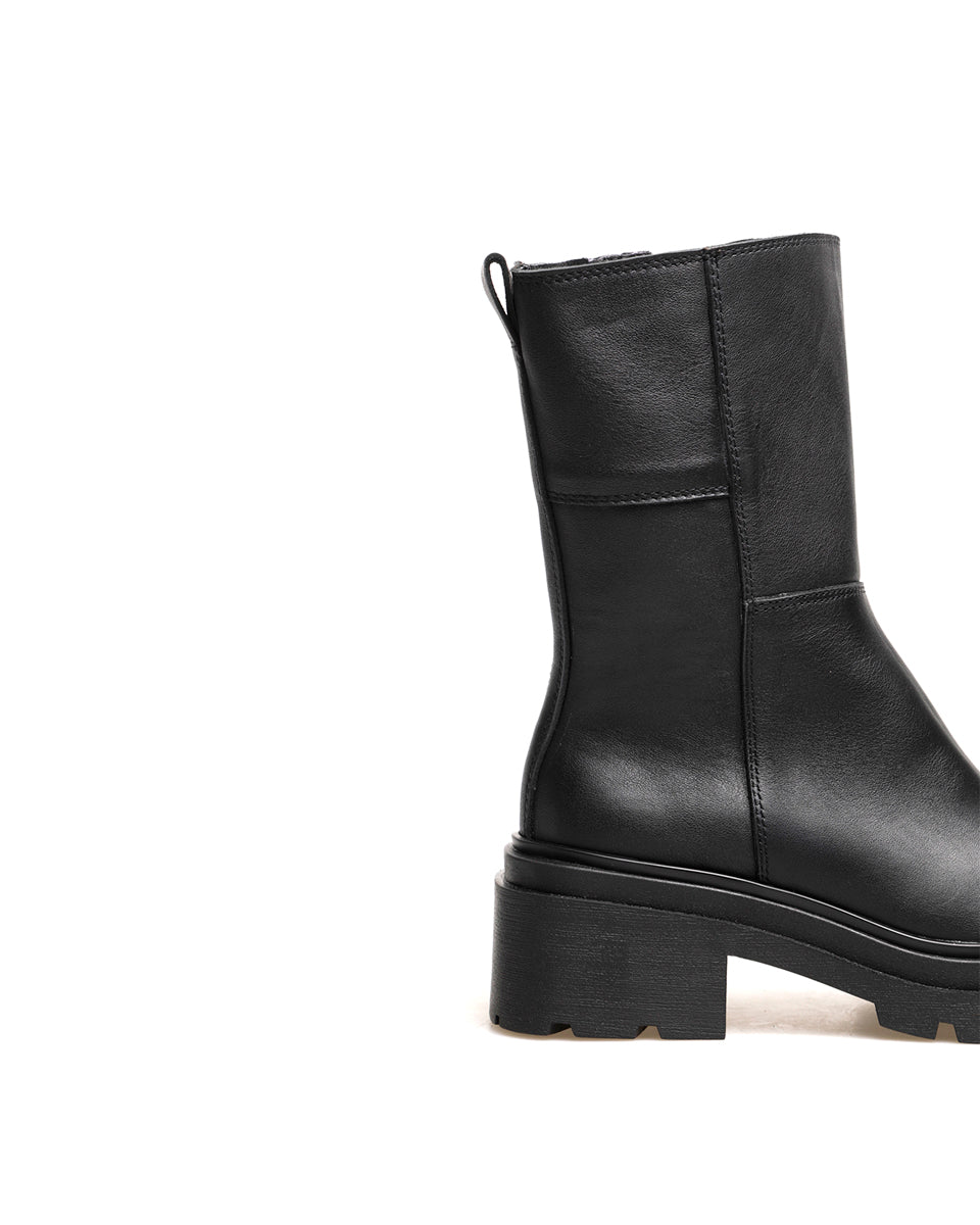 BOTA CHESS