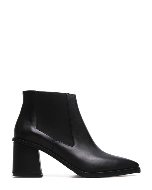 BOTA CELE