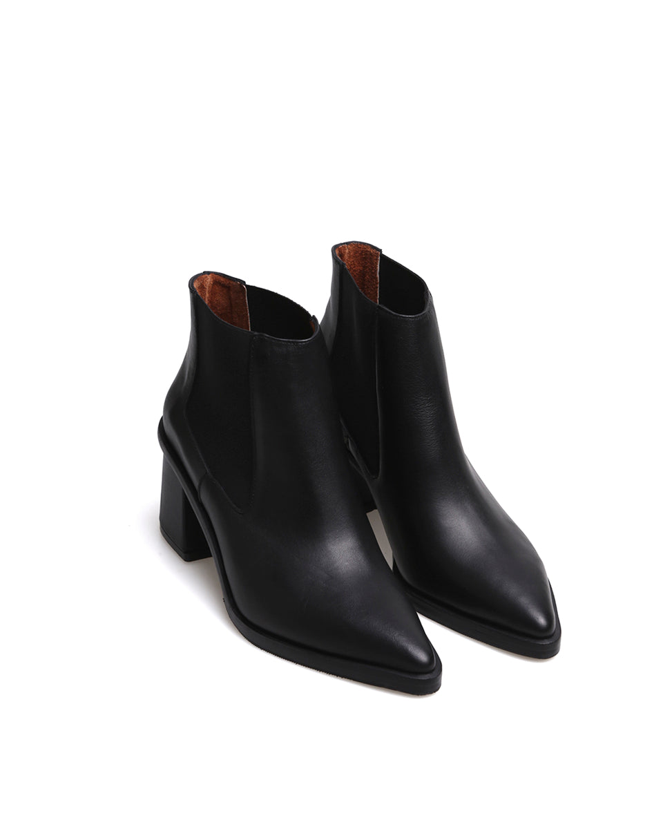 BOTA CELE
