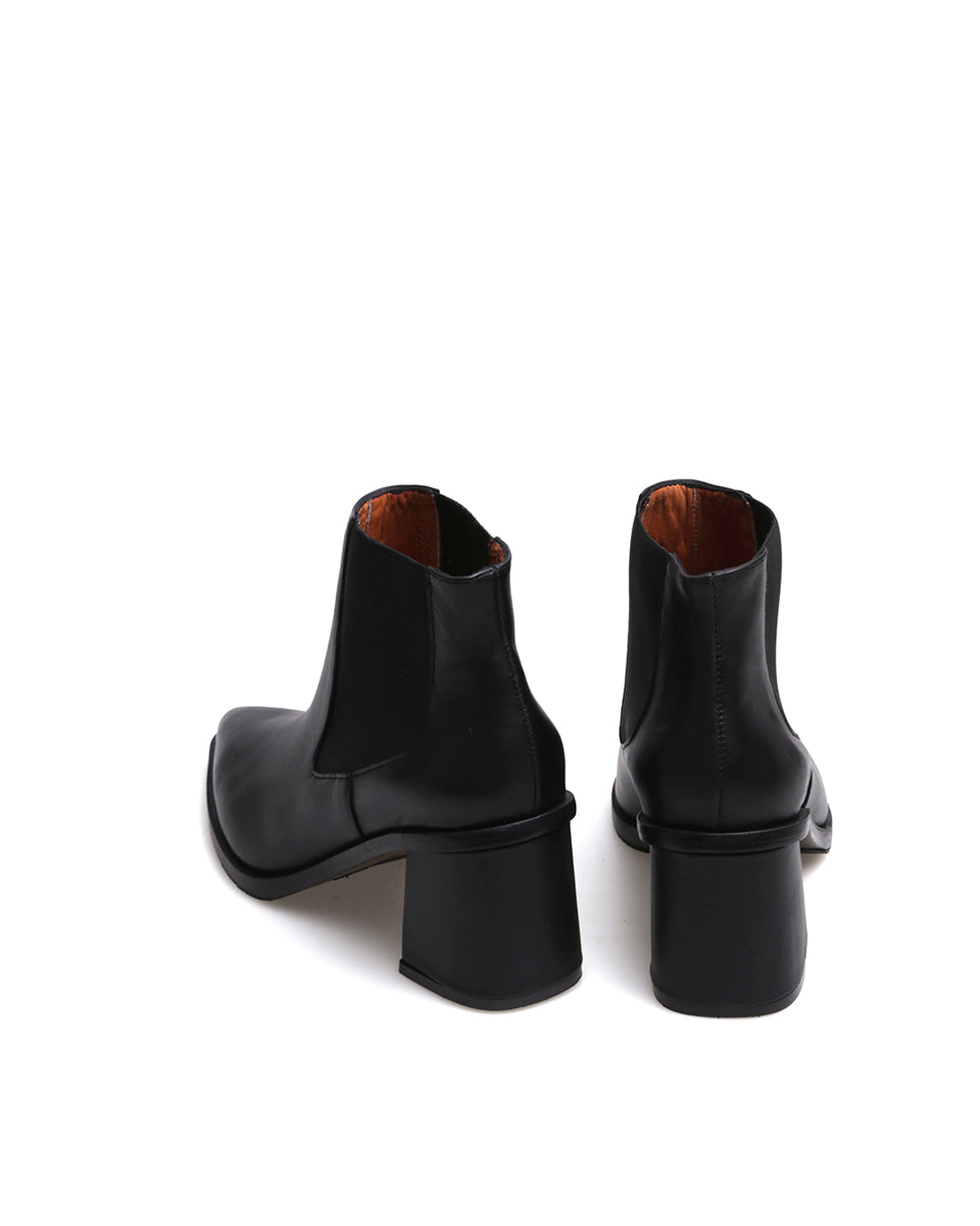 BOTA CELE