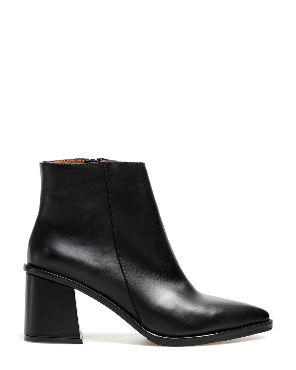 BOTA FER